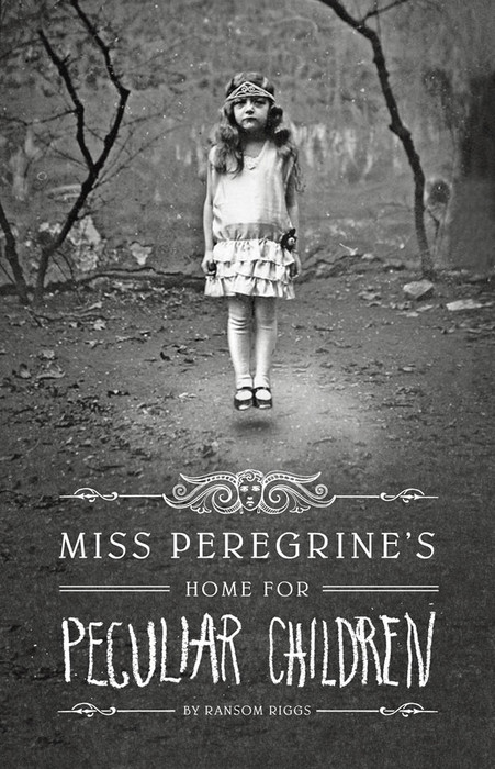 miss-peregrine-s-home-for-peculiar-children-700x700-imadcxkmywfgggtb